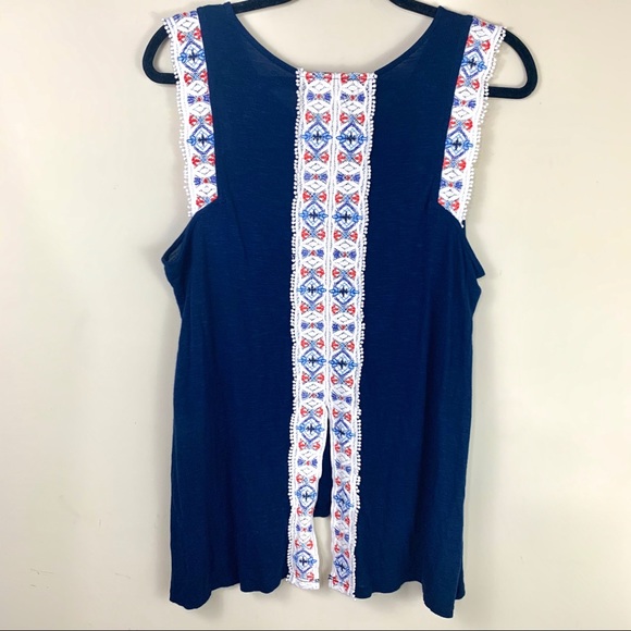 Altar’d State crochet/embroidery slit back tank/sleeveless top - Picture 2 of 9